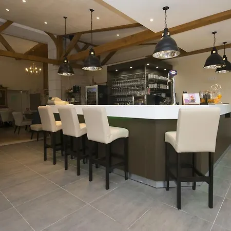 Couette-café Chambres D'hotes Les Delices De La Roche *