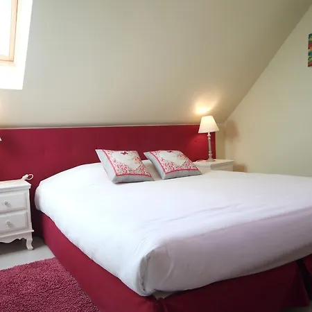 Chambres D'hotes Les Delices De La Roche Nocleg ze śniadaniem